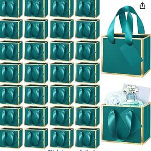NIB teal and gold 50 pcs with tag gift bags